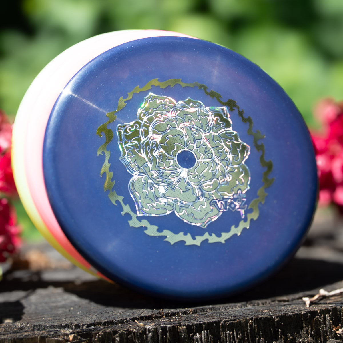 WoznBloom Diamond Shaman – Gateway Disc Sports